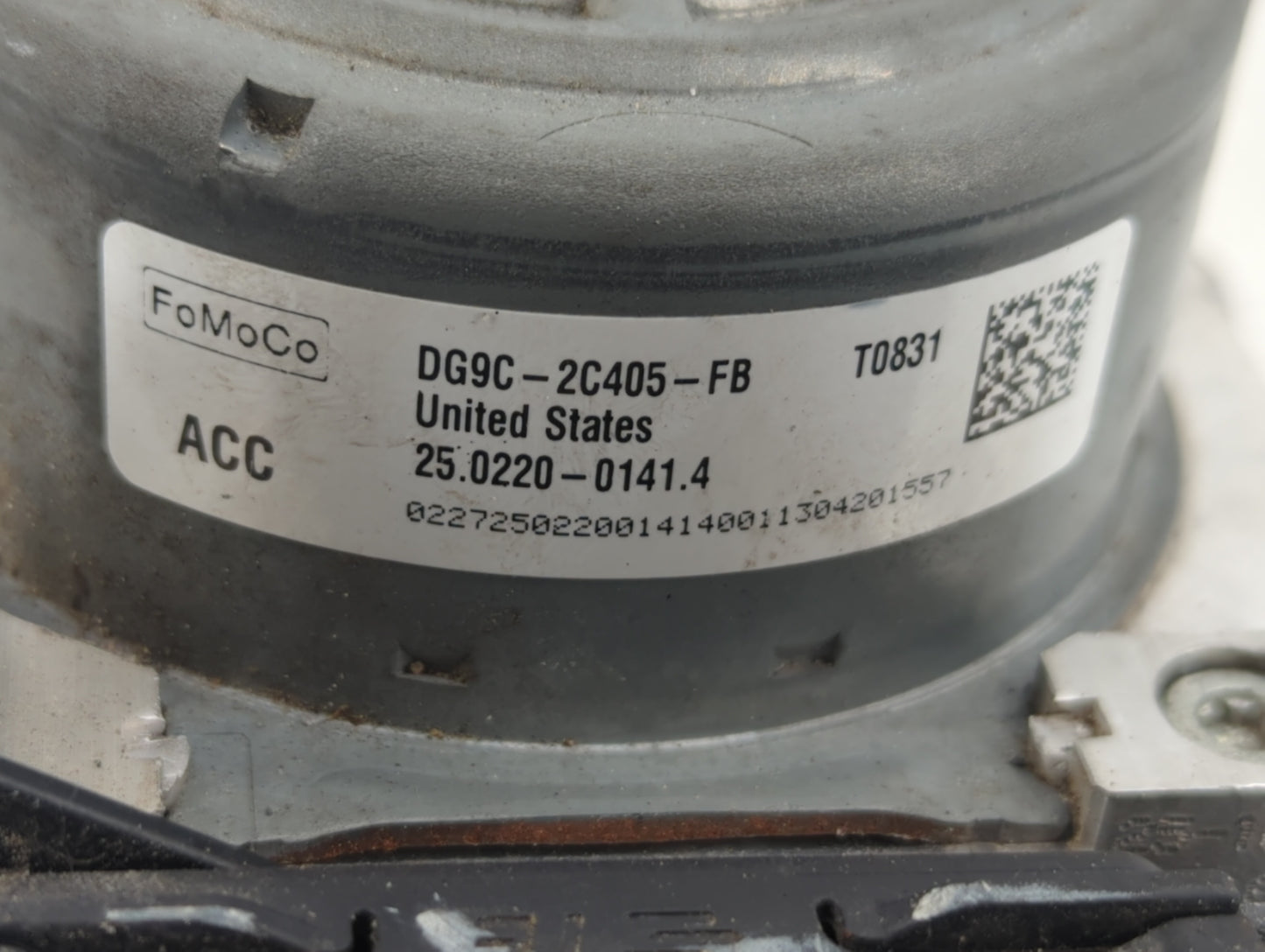 2013 Lincoln Mkz ABS Pump Control Module Replacement P/N:DG9C-2C405-FB Fits OEM Used Auto Parts - Oemusedautoparts1.com