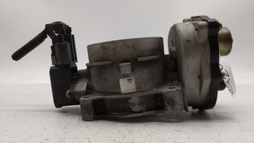 2011-2014 Lincoln Navigator Throttle Body P/N:8L3E-9F991-CA 8L3E-9F991-CB Fits Fits 2010 2011 2012 2013 2014 OEM Used Auto Parts