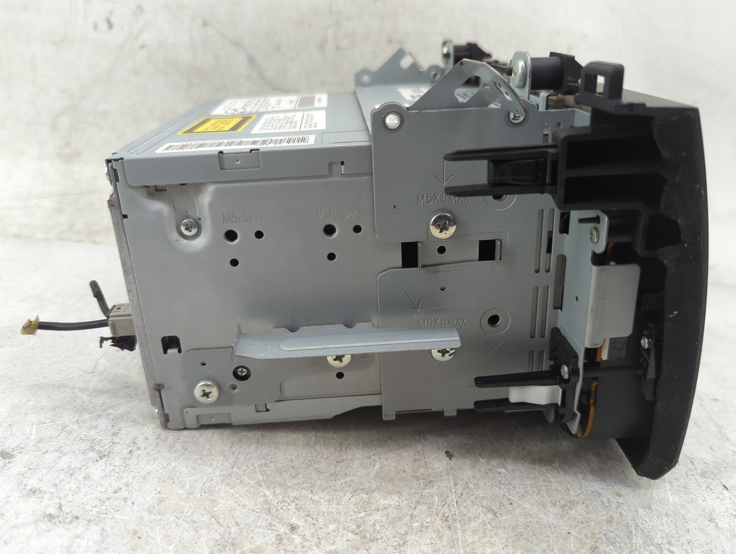 2012-2013 Mazda 3 Radio AM FM Cd Player Receiver Replacement P/N:BBM5 66 AR0 14792746 Fits Fits 2012 2013 OEM Used Auto Part