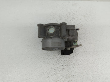 2012-2014 Mazda 3 Throttle Body P/N:13 640 A 640 K4238 1R24, 640 K4238 6R26, 13 640 B, 640 K4238 7T13 Fits Fits 2012 2013 2014 OEM Used Auto Parts