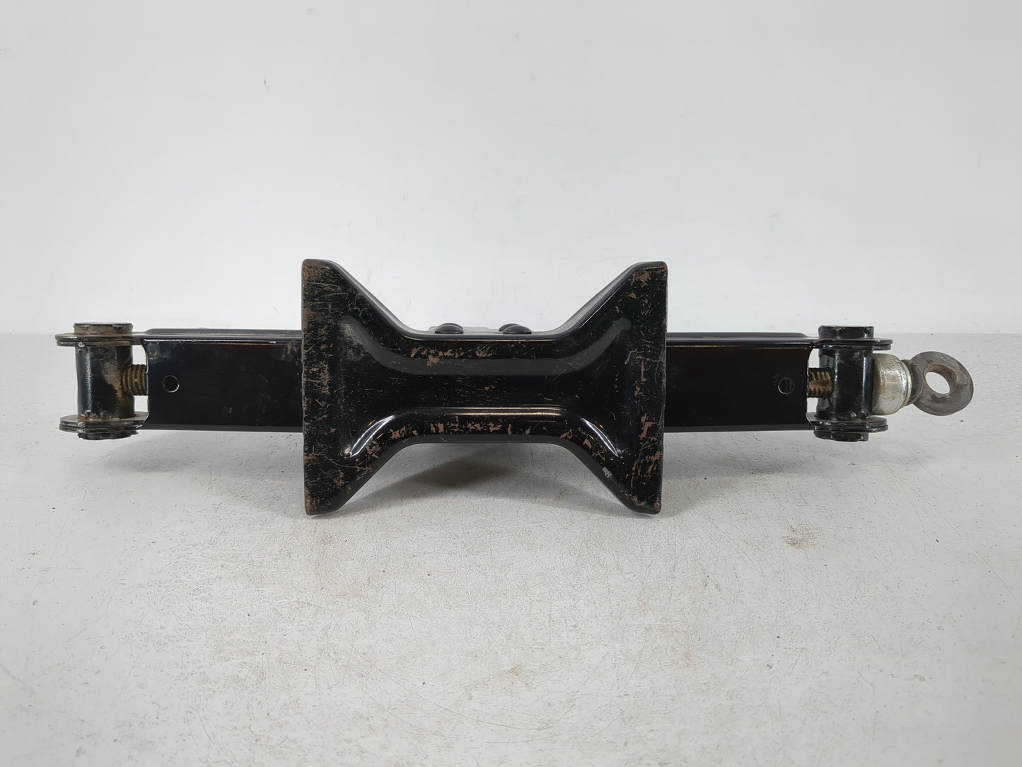 2013 Mazda 5 Spare Scissor Car Jack - Oemusedautoparts1.com