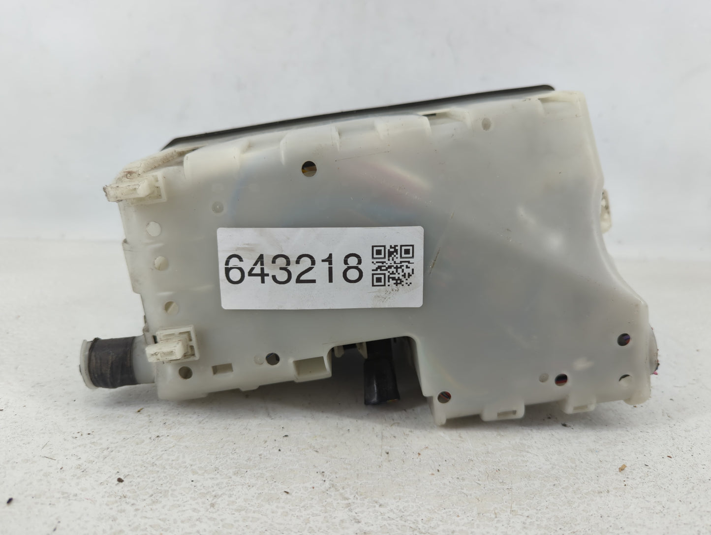 2012-2017 Mazda 5 Fusebox Fuse Box Panel Relay Module P/N:K7005 C513-6676Y Fits Fits 2012 2013 2014 2015 2016 2017 OEM Used