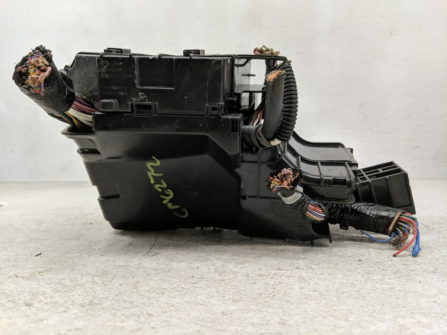 2013 Mazda Cx-5 Fusebox Fuse Box Panel Relay Module P/N:7154-7634-30 Fits Fits 2014 2015 OEM Used Auto Parts - Oemusedautopa