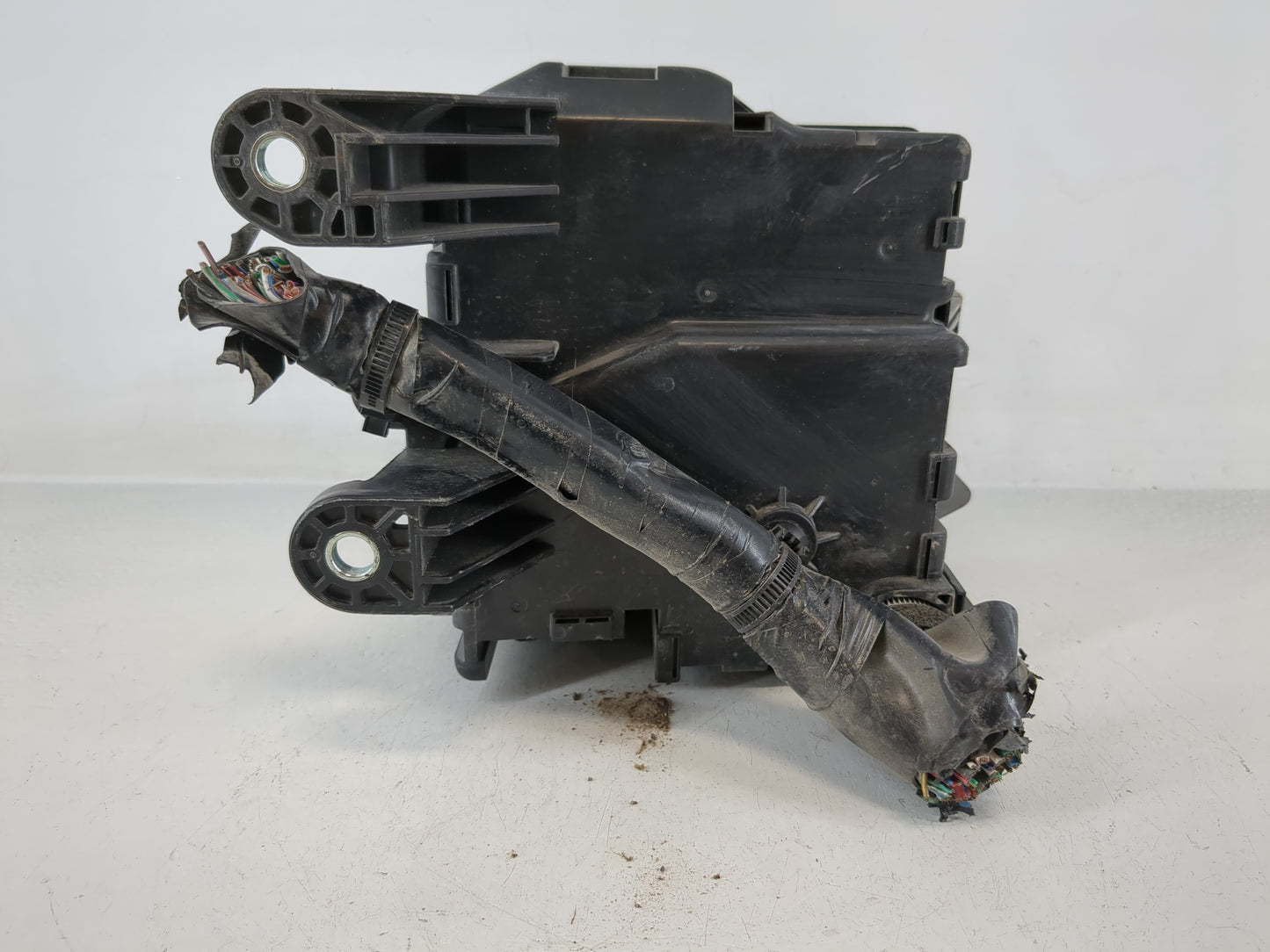 2013-2015 Mazda Cx-9 Fusebox Fuse Box Panel Relay Module P/N:TK21-66760 Fits Fits 2013 2014 2015 OEM Used Auto Parts - Oemus