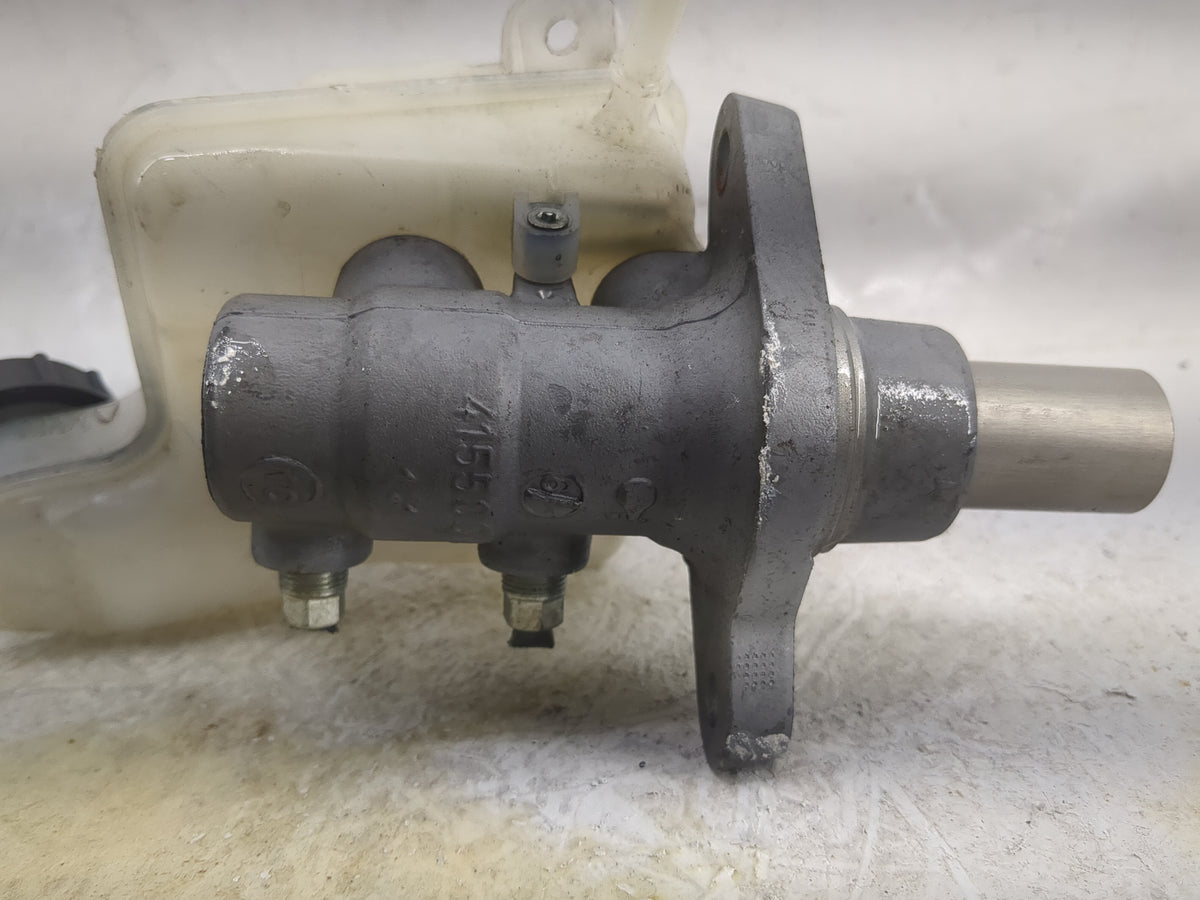 2013 Mazda Mazda3 Brake Master Cylinder - Oemusedautoparts1.com