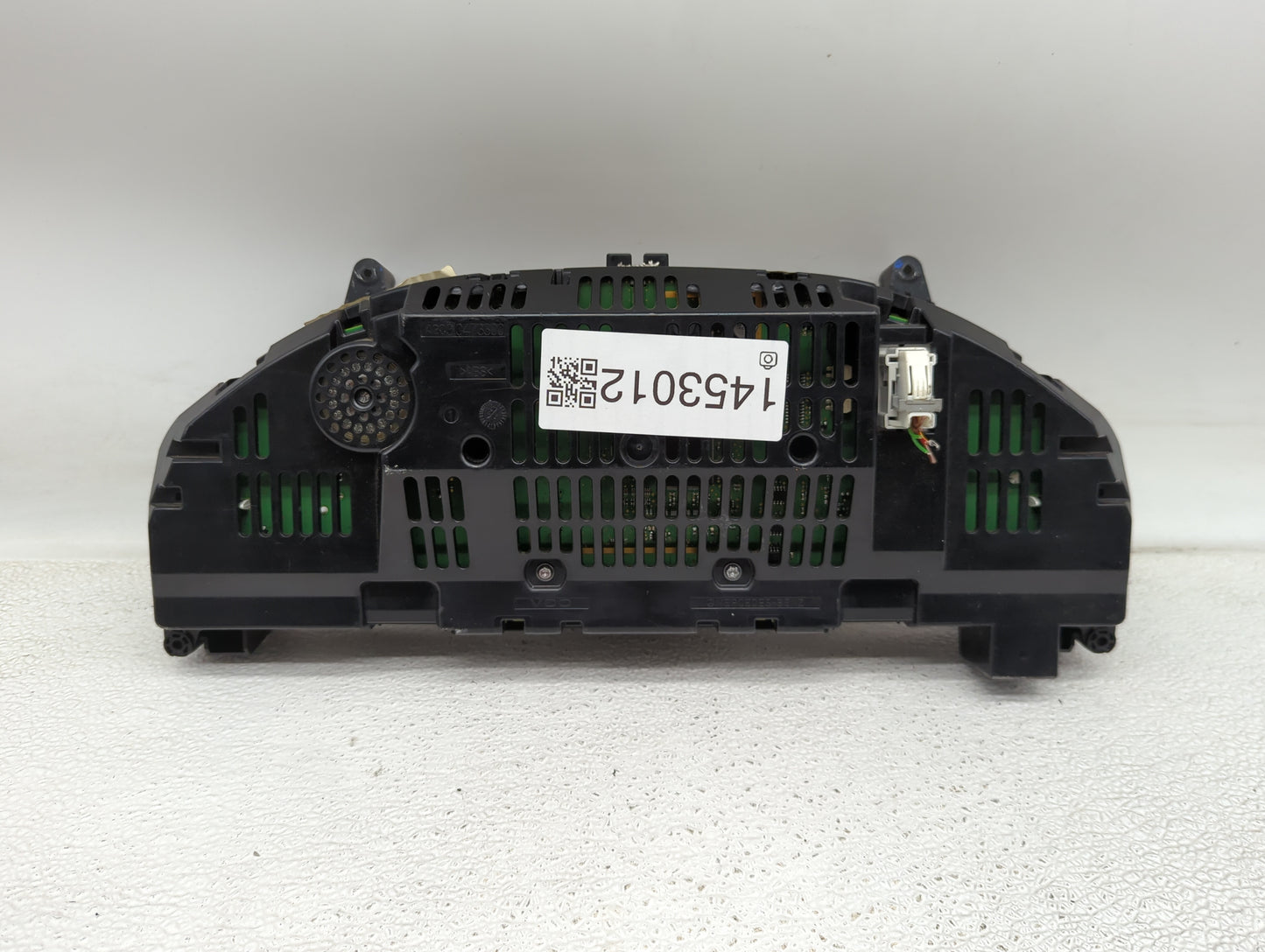 2013 Mercedes-Benz C-Class Instrument Cluster Speedometer Gauges P/N:A2C81592600 A2049004409, A2049004409 Fits OEM Used Auto