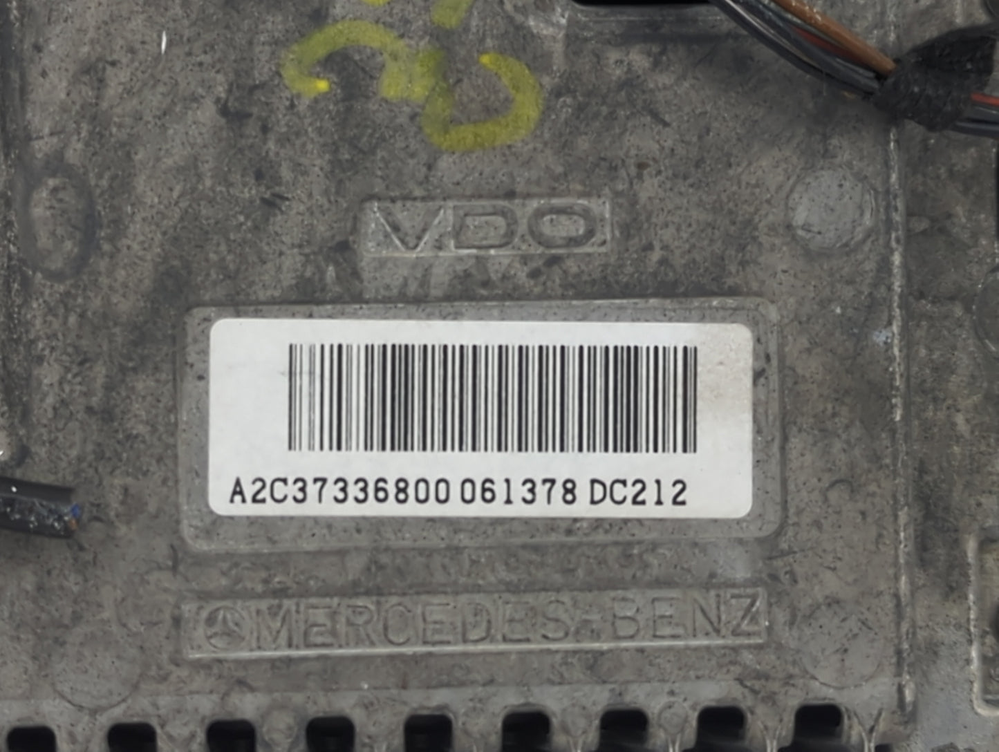 2012-2015 Mercedes-benz C250 Information Display Screen - Oemusedautoparts1.com