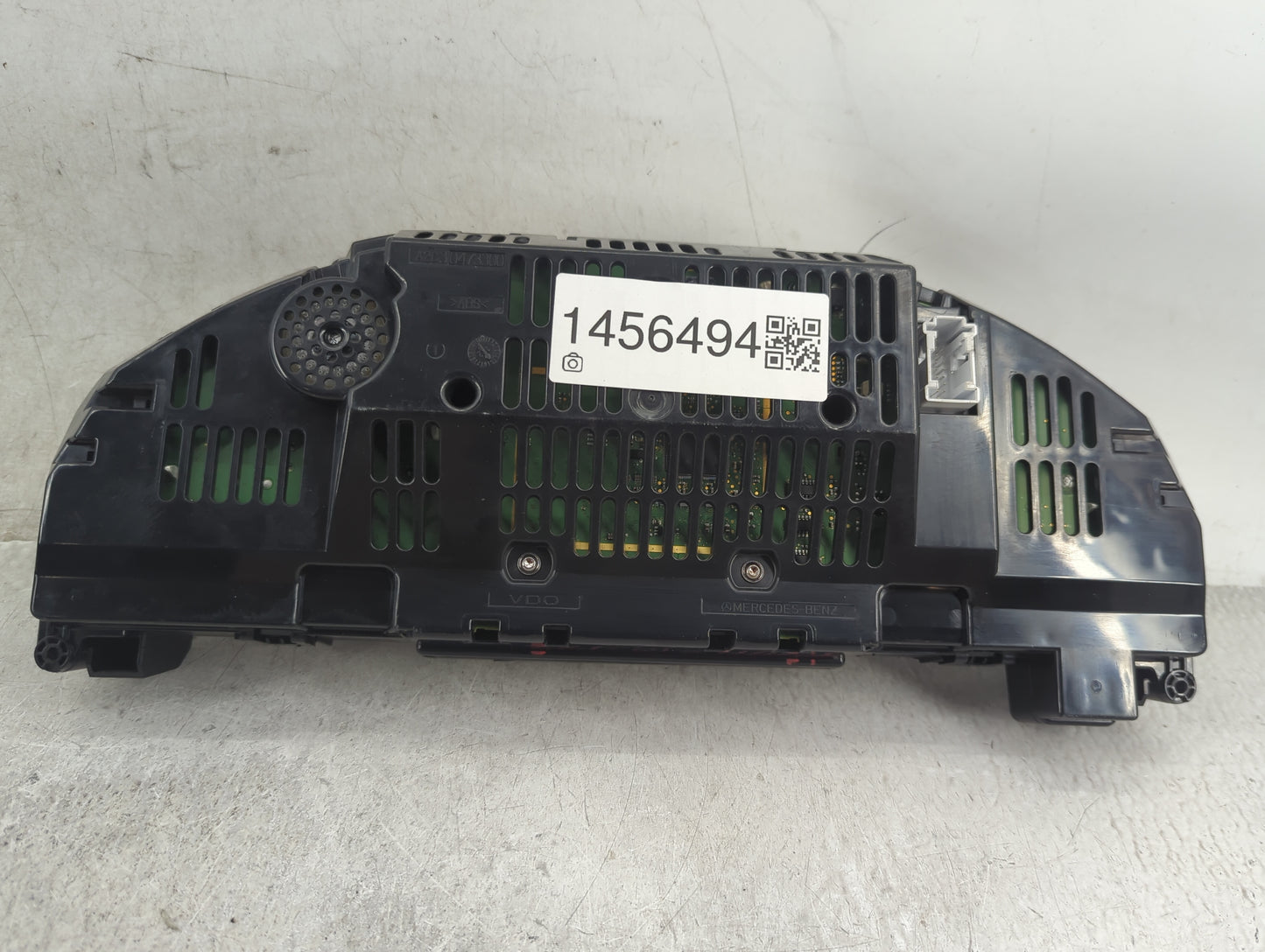 2013 Mercedes-Benz C250 Instrument Cluster Speedometer Gauges P/N:A2C53435305 Miles: Fits OEM Used Auto Parts - Oemusedautop