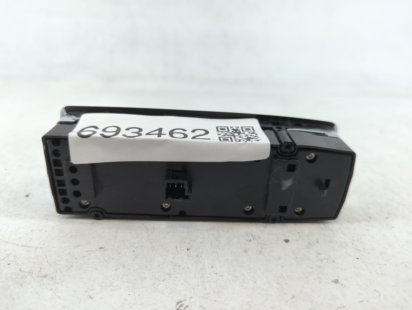 2012-2015 Mercedes-Benz C250 Master Power Window Switch Replacement Driver Side Left P/N:A 204 905 53 02 Fits OEM Used Auto