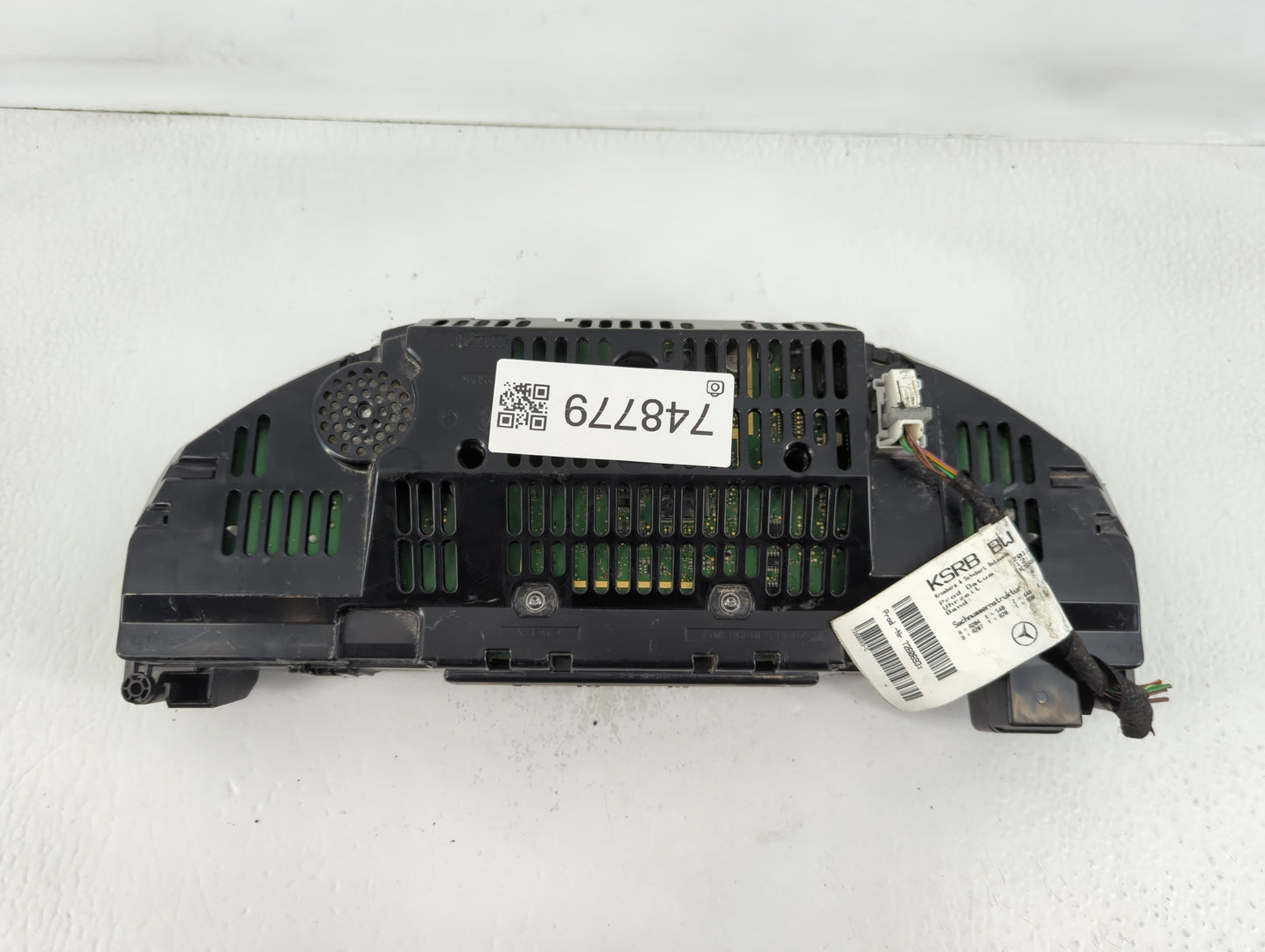 2013 Mercedes-Benz C300 Instrument Cluster Speedometer Gauges P/N:A2C8159500 Fits OEM Used Auto Parts - Oemusedautoparts1.co