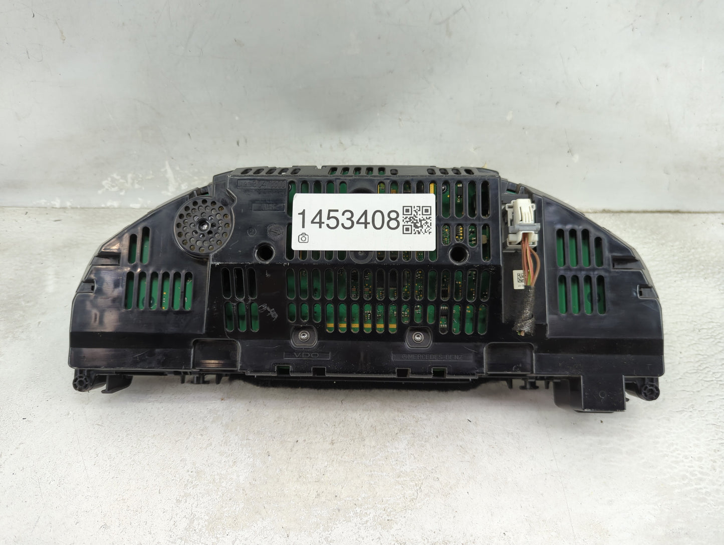 2013 Mercedes-Benz E-Class Instrument Cluster Speedometer Gauges P/N:A2C82046600 A2129001714 Miles:139K Fits Fits 2012 OEM U