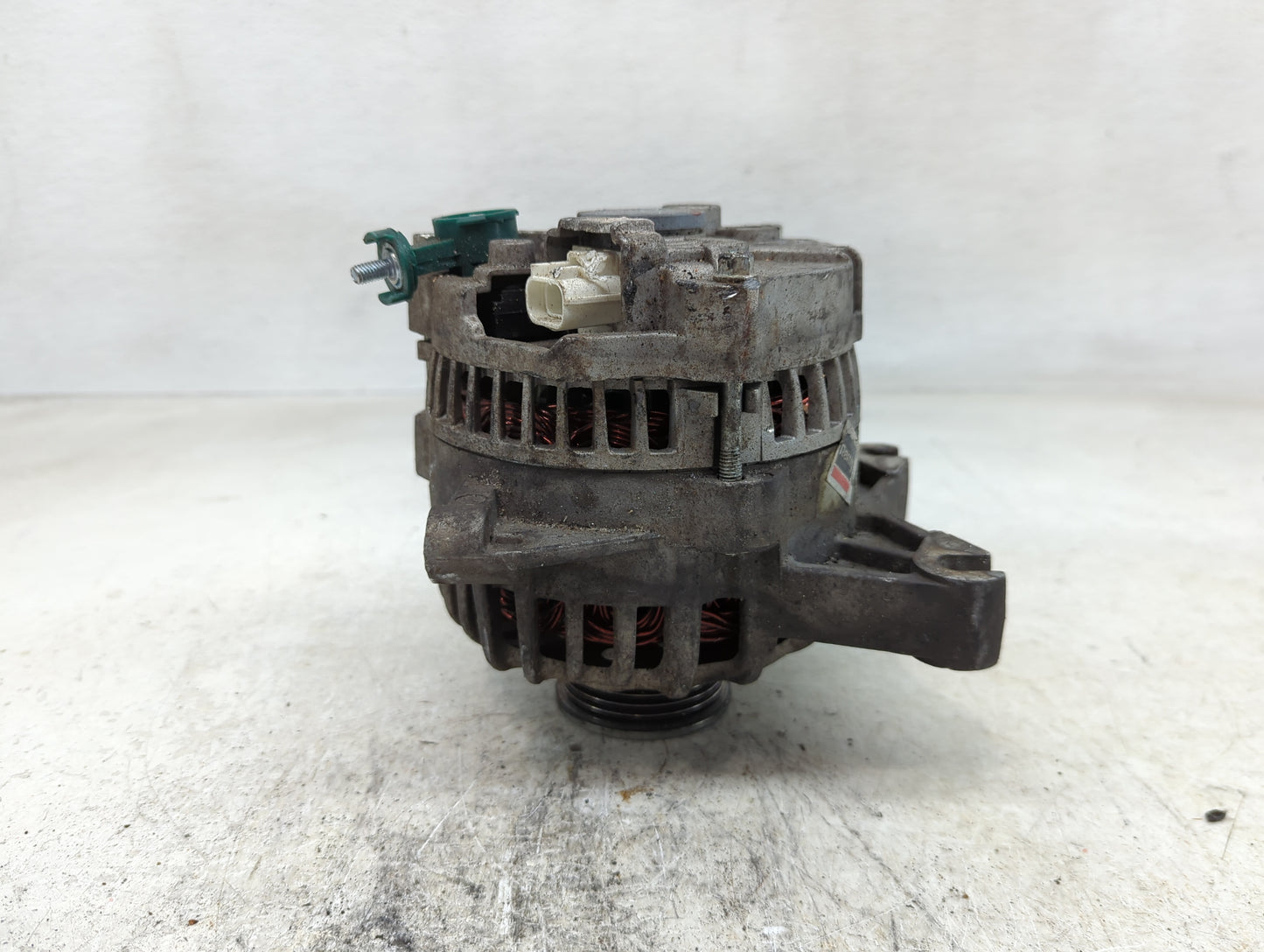 2012-2016 Mercedes-Benz E350 Alternator Replacement Generator Charging Assembly Engine OEM Fits OEM Used Auto Parts - Oemuse