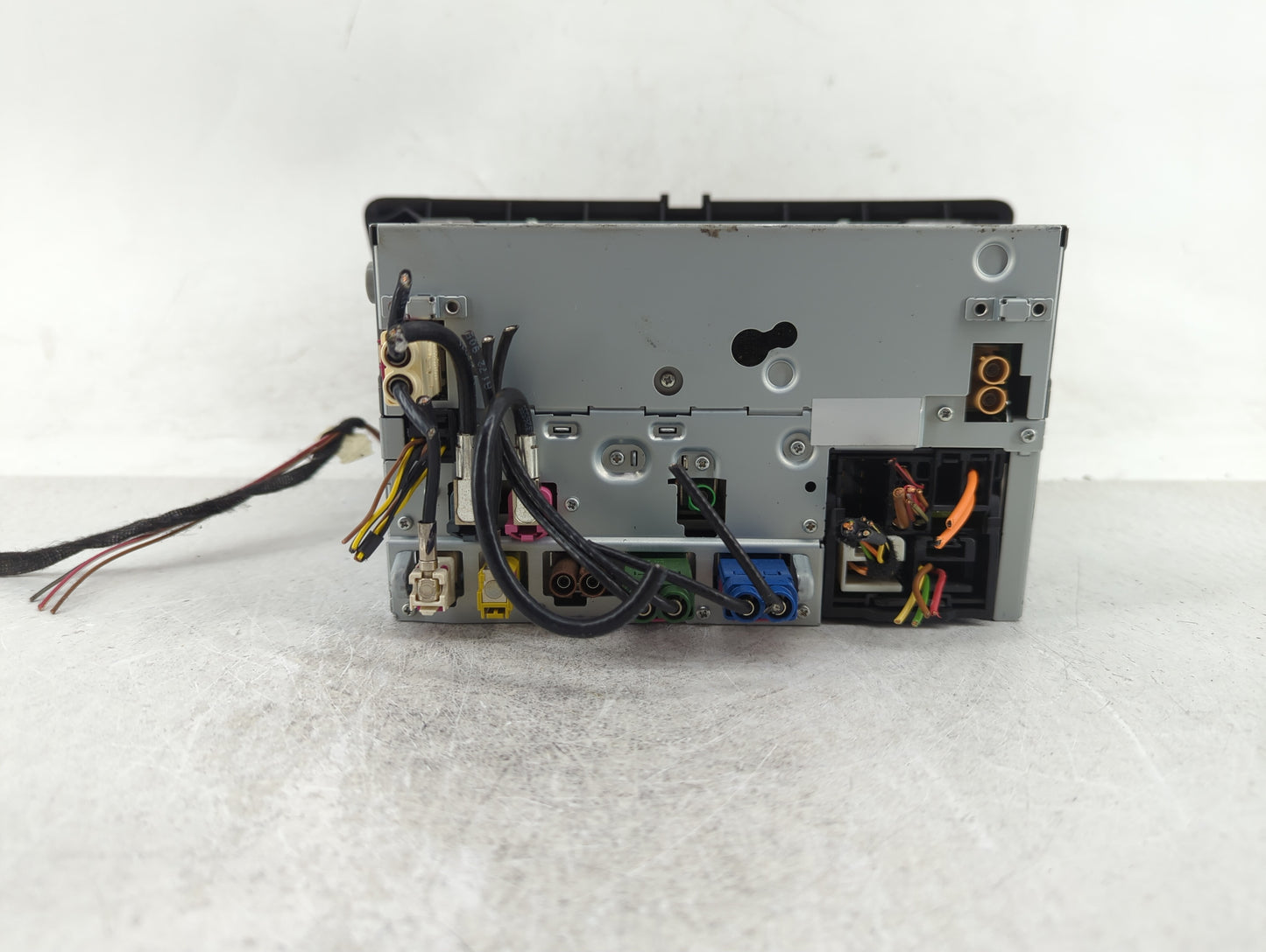 2013 Mercedes-Benz Gl450 Radio AM FM Cd Player Receiver Replacement P/N:1669000109 Fits OEM Used Auto Parts - Oemusedautopar