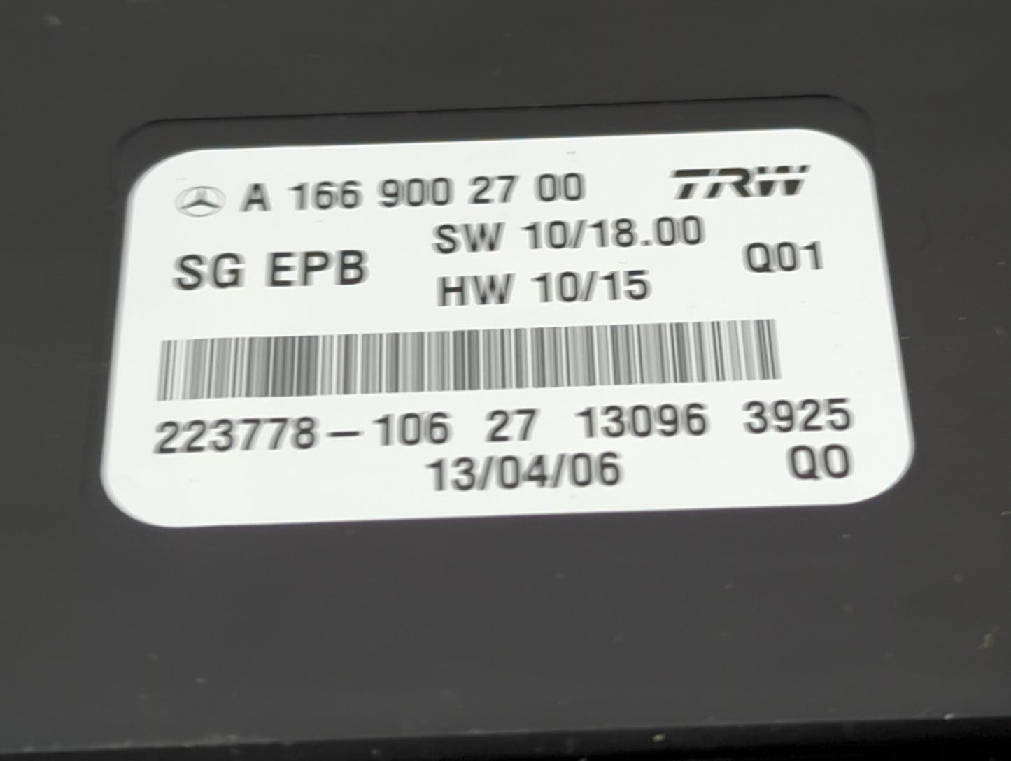 2013-2014 Mercedes-benz Gl450 Parking Brake Control Module - Oemusedautoparts1.com