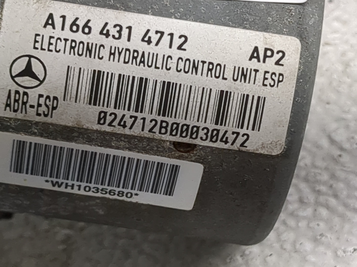 2012-2013 Mercedes-Benz Ml550 ABS Pump Control Module Replacement P/N:A16643147112 LM2208C02488E, WH1035680 Fits Fits 2012 2