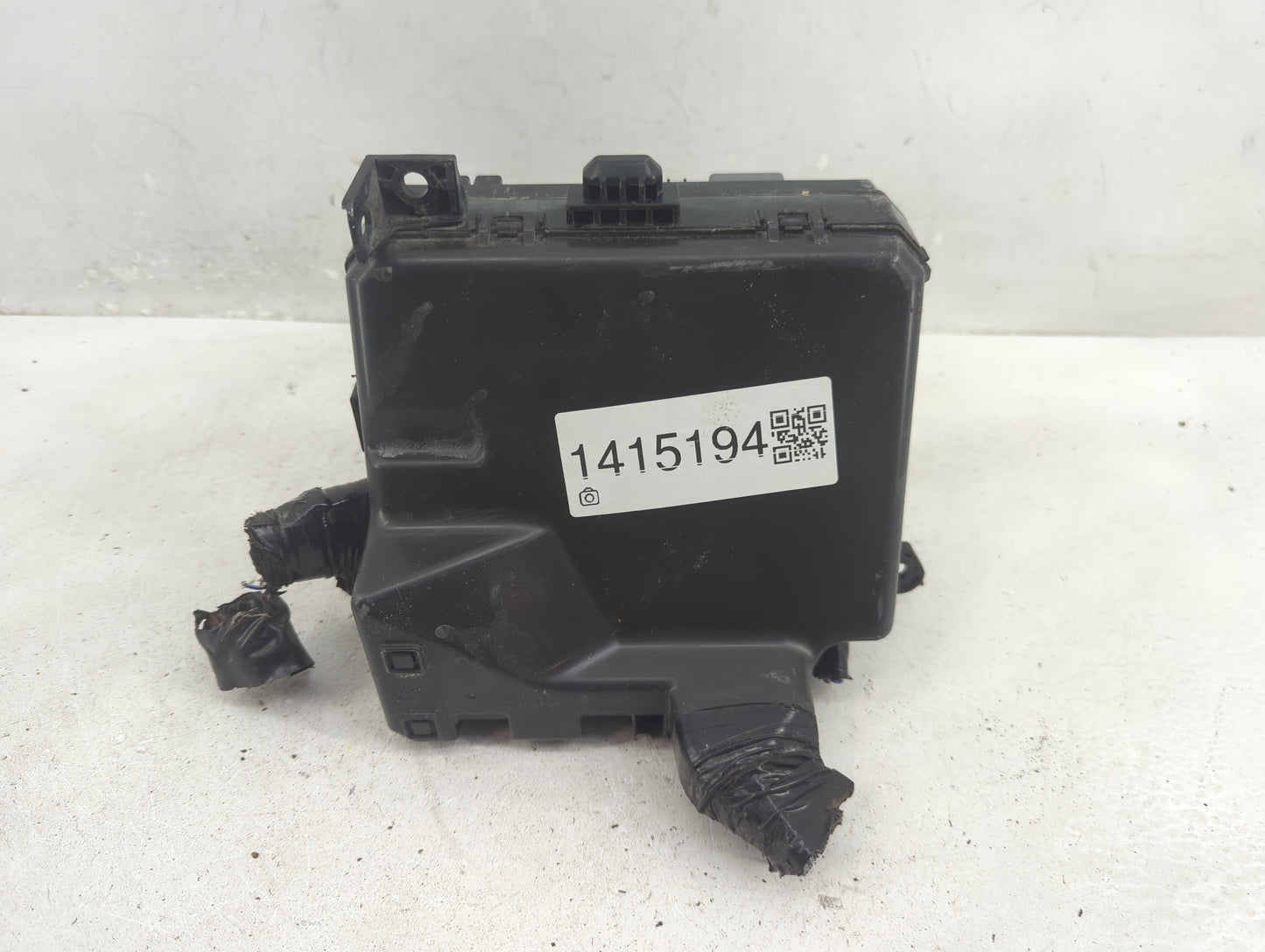 2012-2015 Mitsubishi Lancer Fusebox Fuse Box Panel Relay Module Fits Fits 2012 2013 2014 2015 OEM Used Auto Parts - Oemuseda