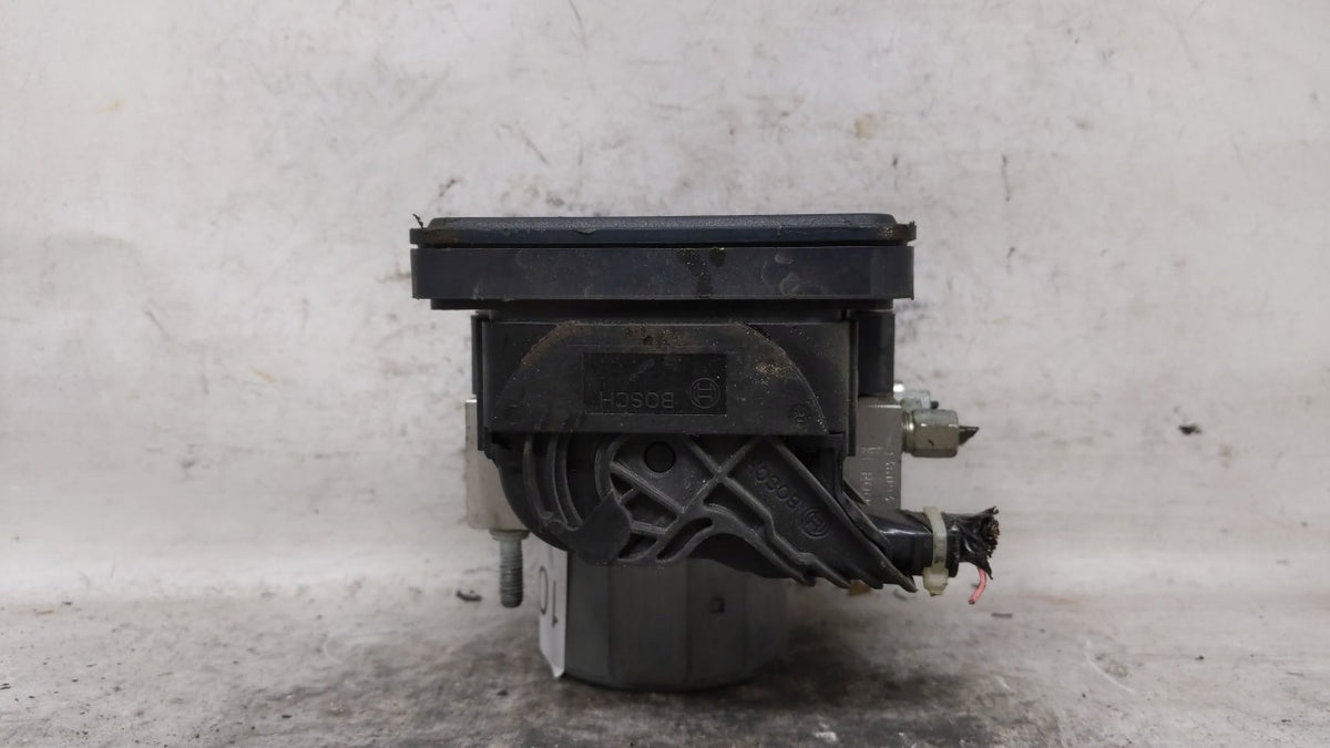2013-2015 Nissan Altima Anti-Lock Brake ABS Pump Module Actuator OEM P/N:47660 3TA0C Fits Fits 2013 2014 2015 OEM Used Auto