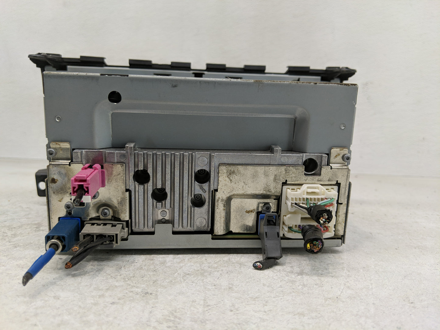 2013-2014 Nissan Altima Radio AM FM Cd Player Receiver Replacement P/N:259153TA1A 7 612 051 140 Fits Fits 2013 2014 OEM Used