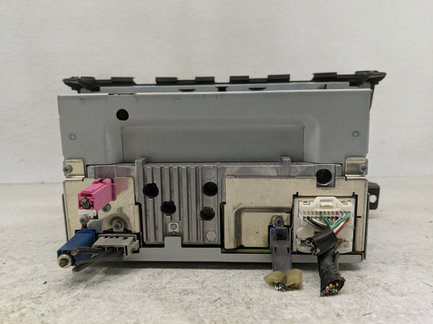 2013-2014 Nissan Altima Radio AM FM Cd Player Receiver Replacement P/N:259153TA1C Fits Fits 2013 2014 OEM Used Auto Parts -