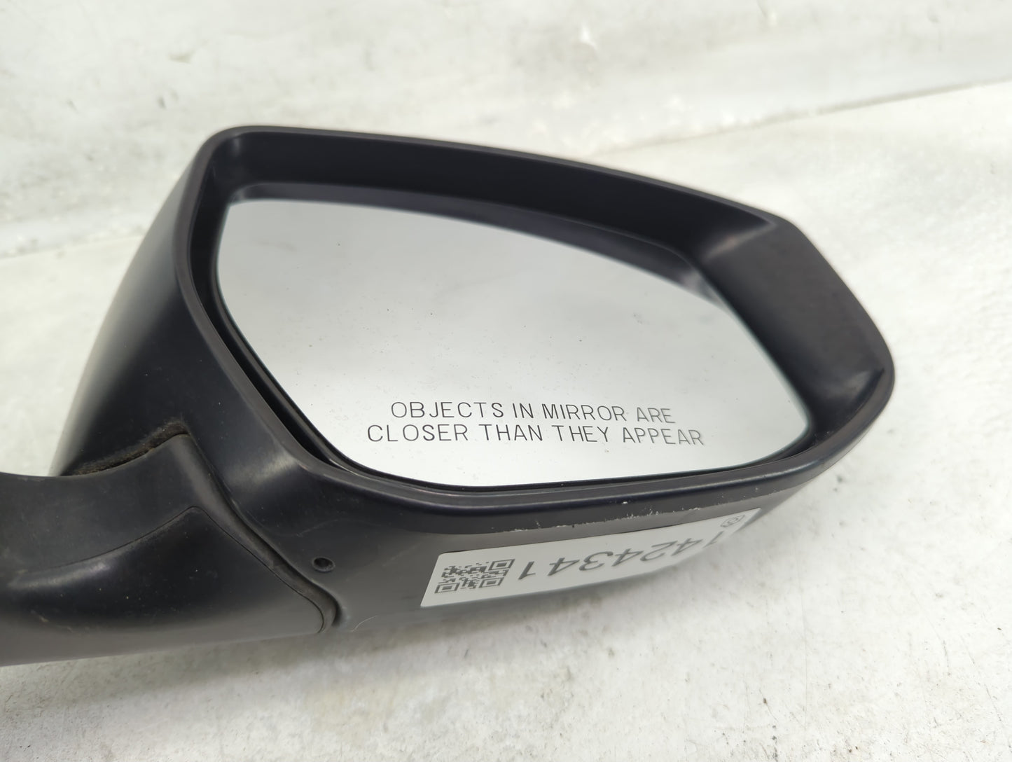2013-2018 Nissan Altima Passenger Side View Mirror - Right Door Mirror OEM Used - Oemusedautoparts1.com