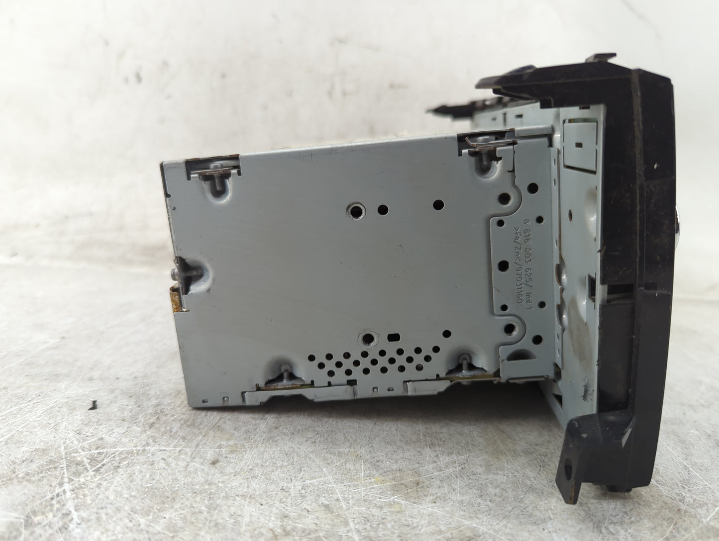 2013-2014 Nissan Altima Radio AM FM Cd Player Receiver Replacement P/N:259153TA1A 7612051140, CM1140, 3039797 Fits Fits 2013