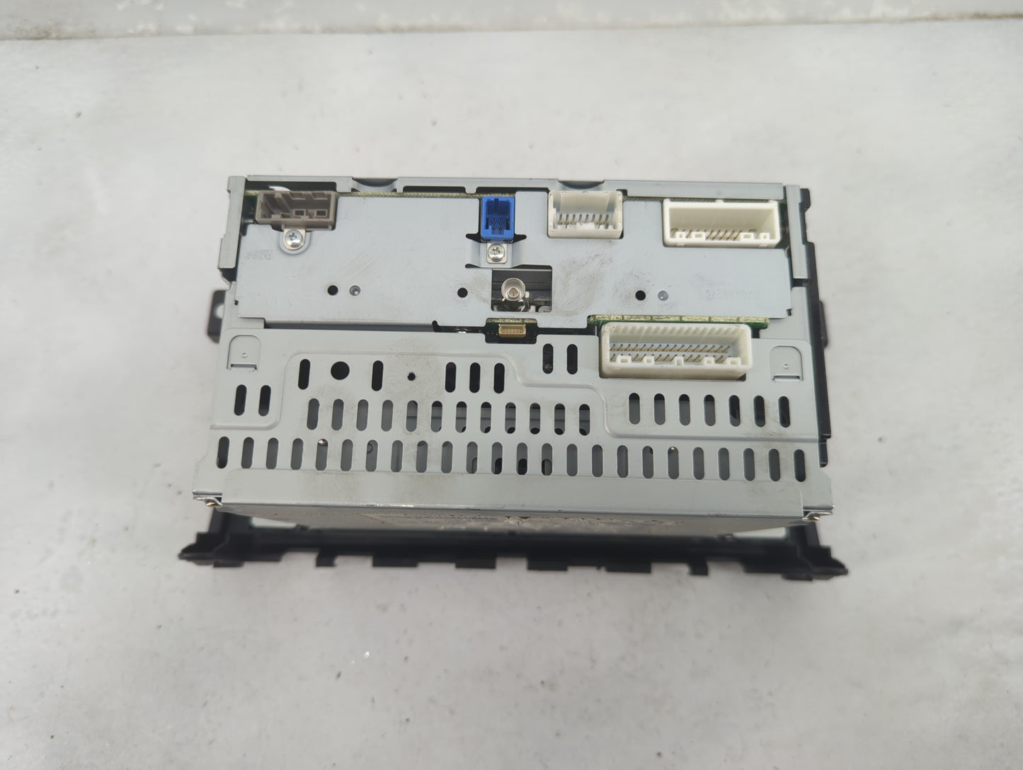 2013 Nissan Altima Radio AM FM Cd Player Receiver Replacement P/N:28185 3TA0B Fits OEM Used Auto Parts - Oemusedautoparts1.c