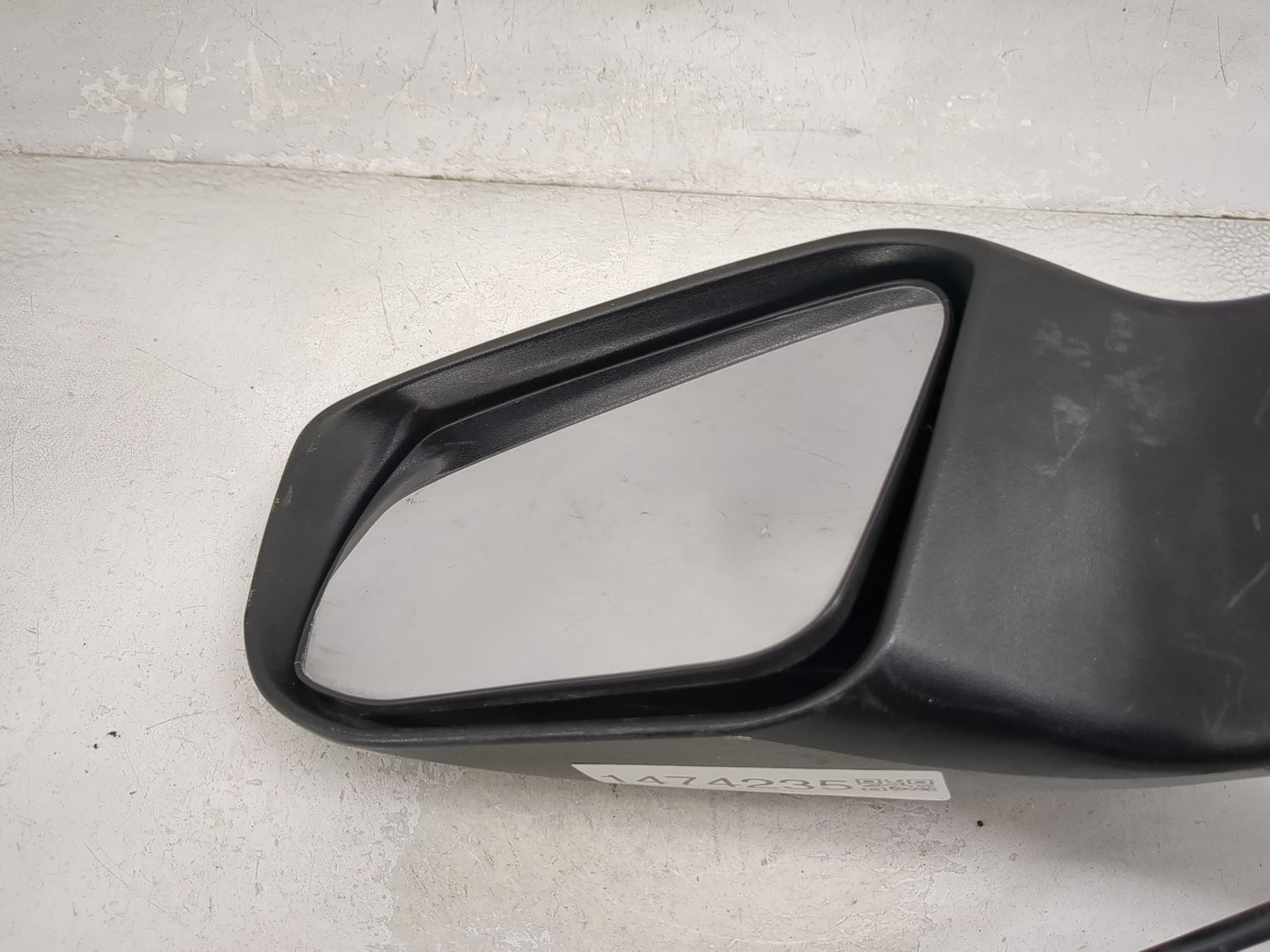 2013-2018 Nissan Altima Driver Side View Mirror - Left Door Mirror OEM Used - Oemusedautoparts1.com
