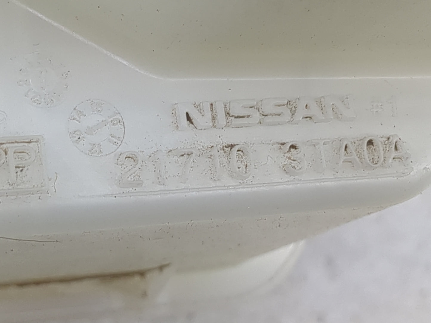 2013-2018 Nissan Altima Radiator Coolant Overflow Expansion Tank Bottle 1477210 - Oemusedautoparts1.com