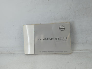 2013 Nissan Altima Owners Manual Book Guide P/N:OM3E 0L33U4 OEM Used Auto Parts