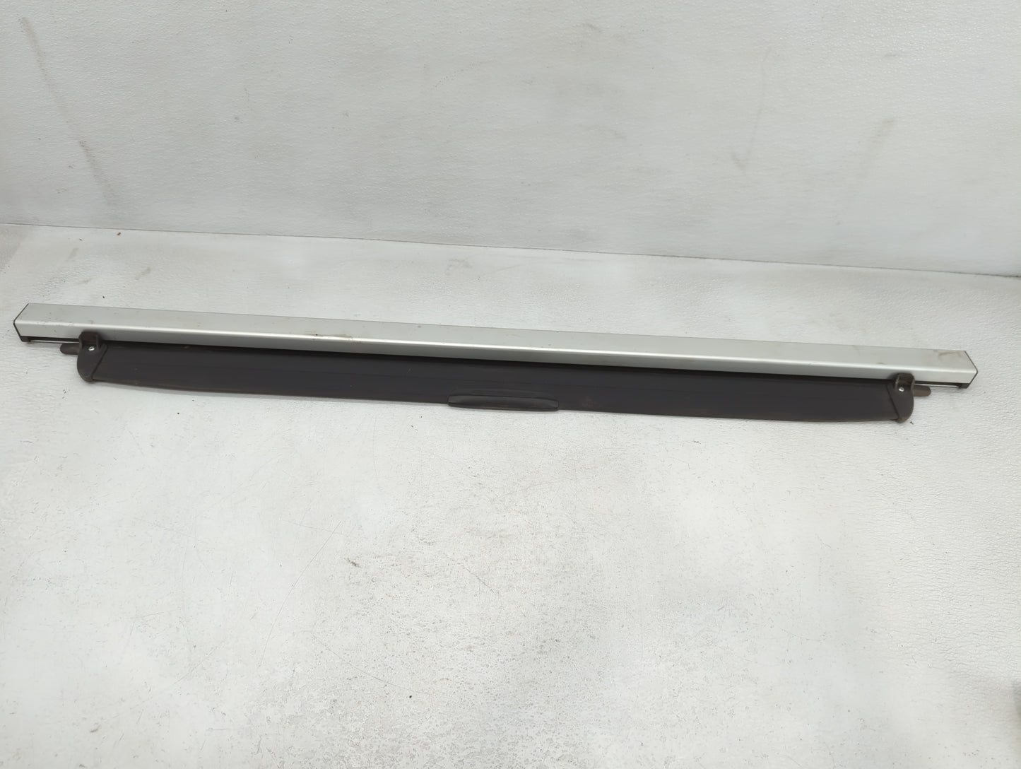 2013 Nissan Altima Rear Cargo Cover Storage Retractable Shade - Oemusedautoparts1.com