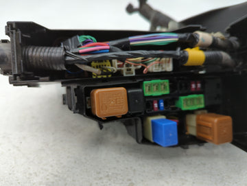 2013-2014 Nissan Altima Fusebox Fuse Box Panel Relay Module P/N:84586306_01 Fits Fits 2013 2014 OEM Used Auto Parts