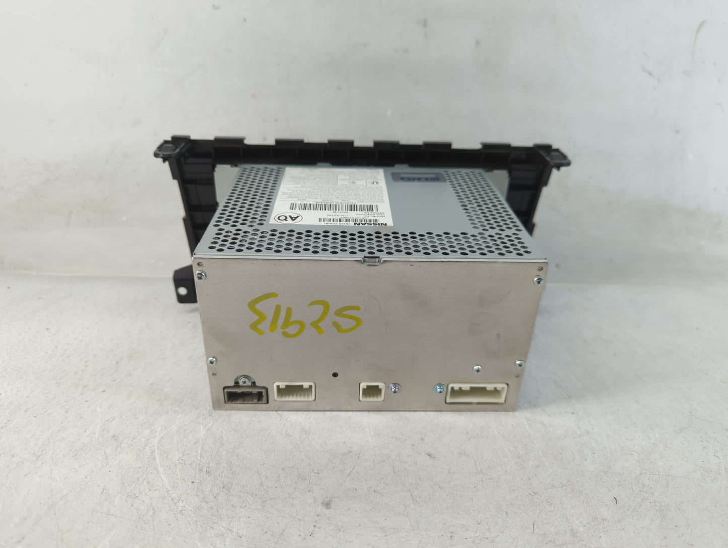 2013-2015 Nissan Altima Radio AM FM Cd Player Receiver Replacement P/N:28185 3TA0G Fits Fits 2013 2014 2015 OEM Used Auto Pa