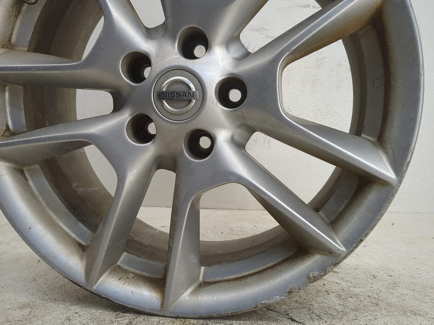 2012-2014 Nissan Maxima Oem Wheel Rim - Oemusedautoparts1.com