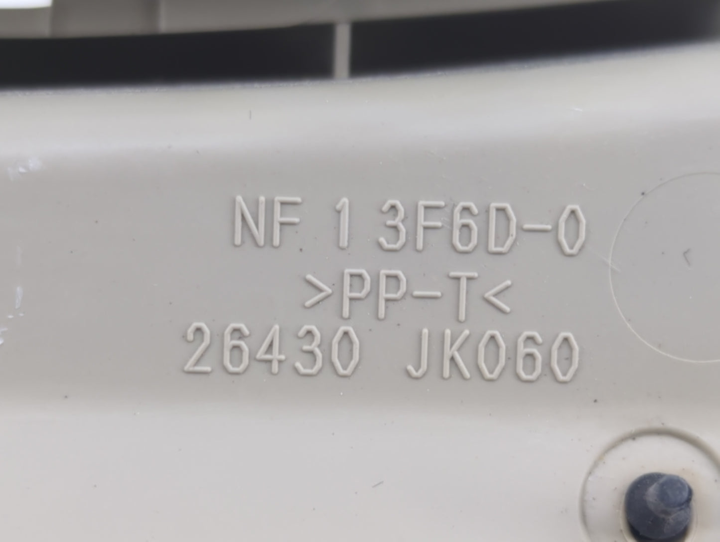 2013 Nissan Maxima Overhead Roof Console - Oemusedautoparts1.com