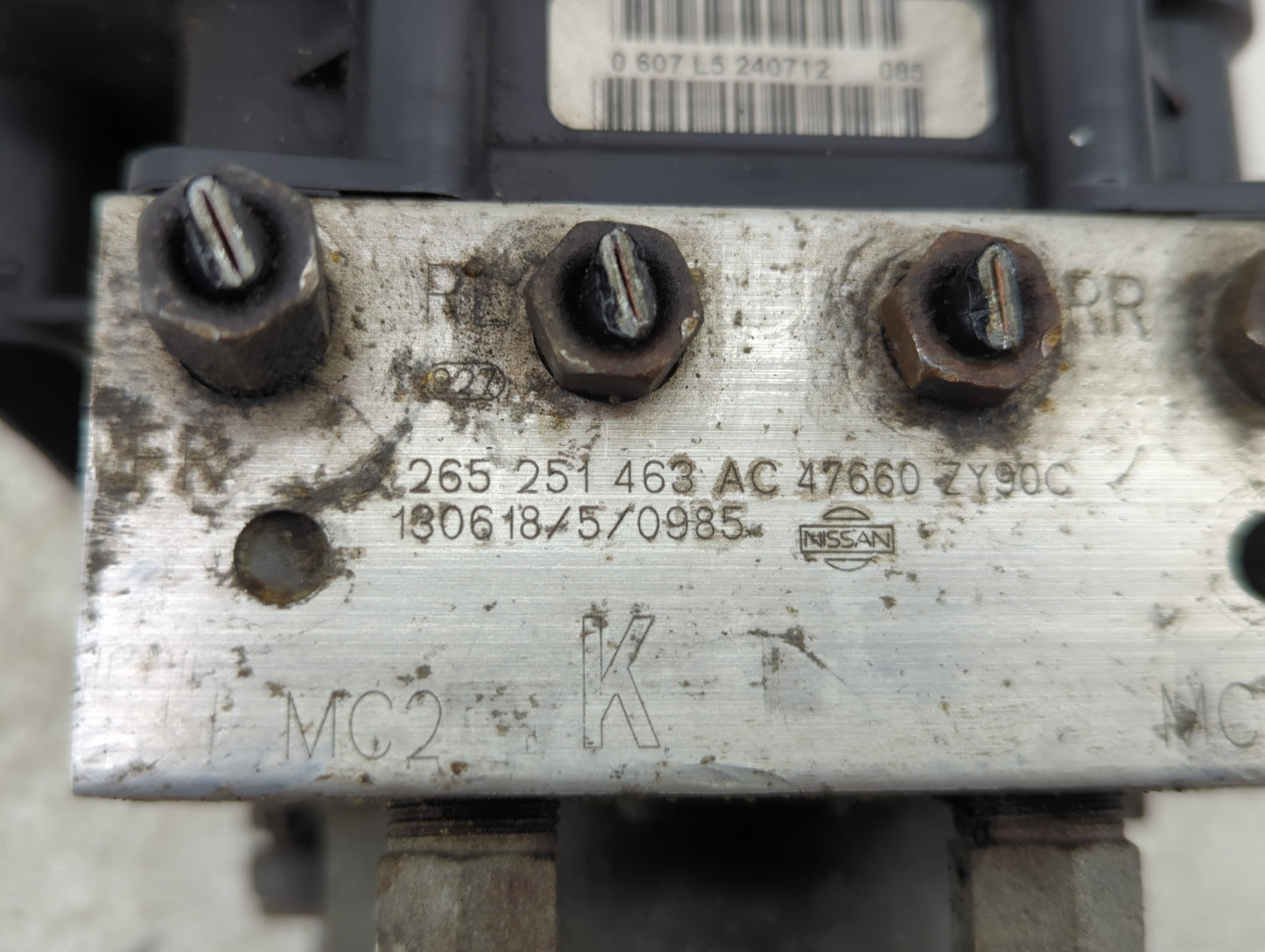 2011-2013 Nissan Maxima ABS Pump Control Module Replacement P/N:47660 ZY90C 265 251 463 Fits Fits 2011 2012 2013 OEM Used Au