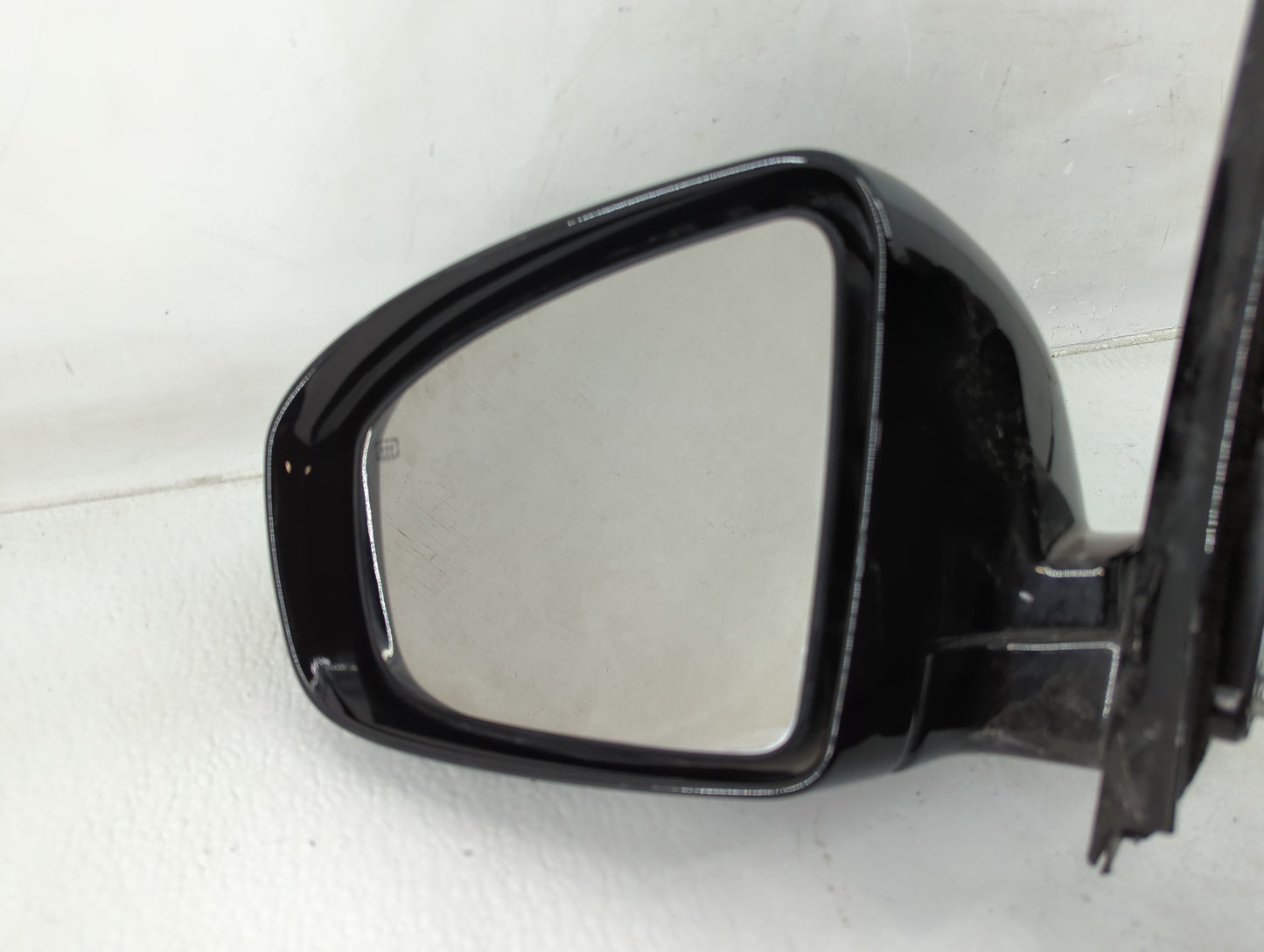 2013-2016 Nissan Pathfinder Driver Side View Mirror - Left Door Mirror OEM Used - Oemusedautoparts1.com