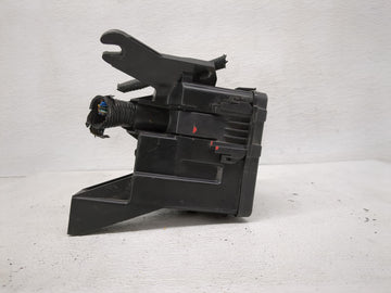 2013 Nissan Pathfinder Fusebox Fuse Box Panel Relay Module P/N:7154-5763-30 24381 7990A, 7254-5763-30 Fits OEM Used Auto Parts