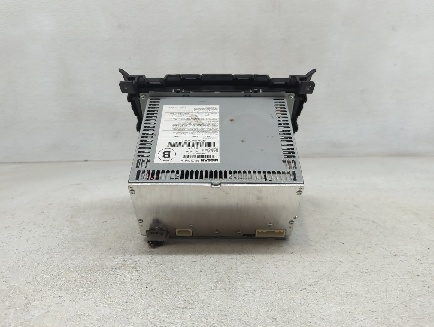 2013-2016 Nissan Pathfinder Radio AM FM Cd Player Receiver Replacement P/N:28185-3KA1A Fits Fits 2013 2014 2015 2016 OEM Use