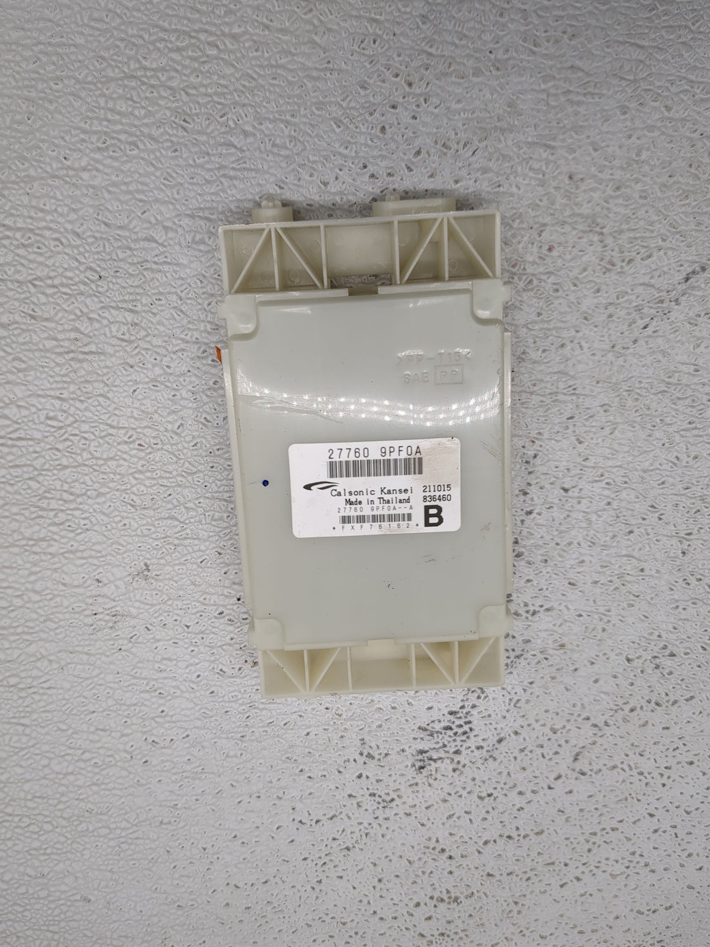 2013-2013 Nissan Pathfinder Temperature Control Module 27760-9pf0a - Oemusedautoparts1.com