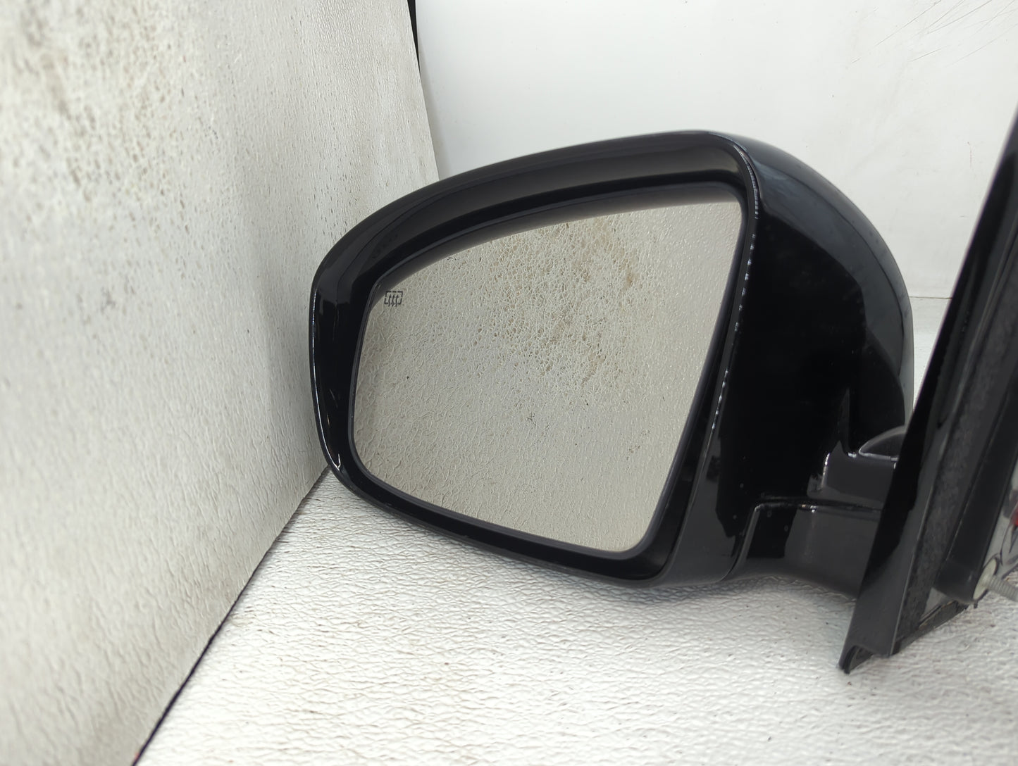 2013-2016 Nissan Pathfinder Driver Side View Mirror - Left Door Mirror OEM Used - Oemusedautoparts1.com
