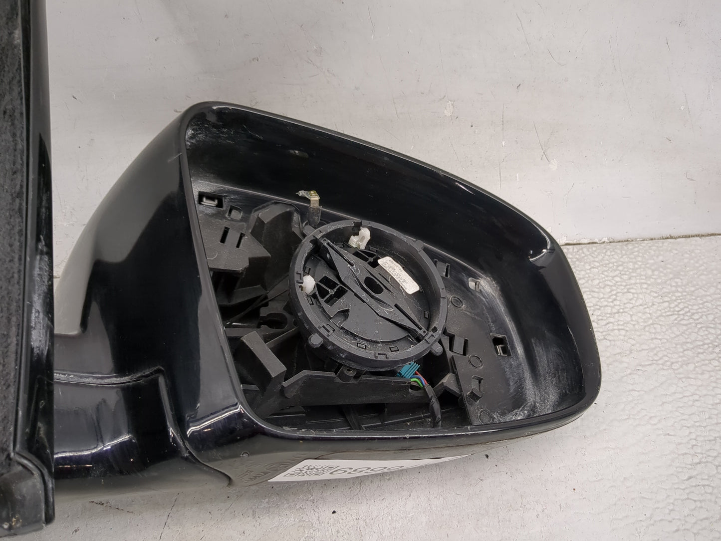 2013-2016 Nissan Pathfinder Passenger Side View Mirror - Right Door Mirror OEM Used - Oemusedautoparts1.com