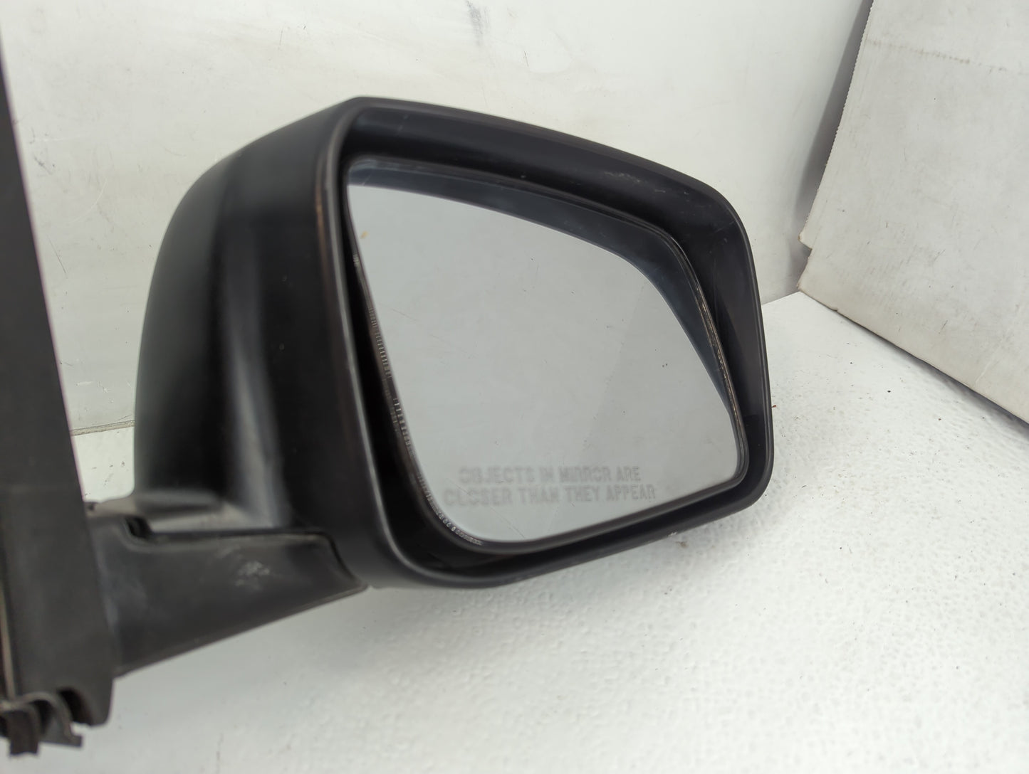 2008-2015 Nissan Rogue Passenger Side View Mirror - Right Door Mirror OEM Used - Oemusedautoparts1.com