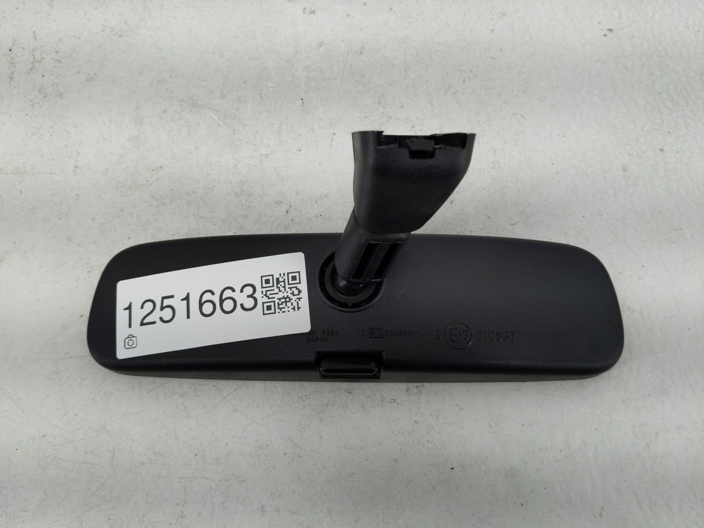 2008-2021 Nissan Rogue Interior Rear View Mirror Replacement OEM P/N:E13010837 Fits OEM Used Auto Parts - Oemusedautoparts1.