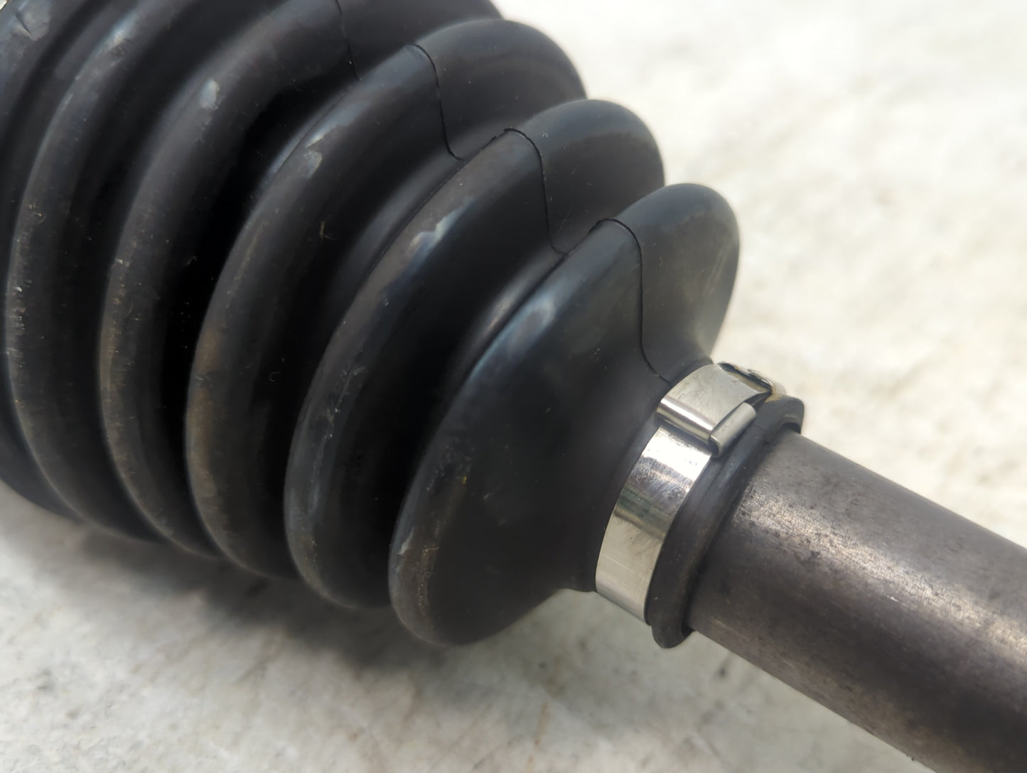 2008-2015 Nissan Rogue Axle Shaft Front Passenger Cv C/v - Oemusedautoparts1.com