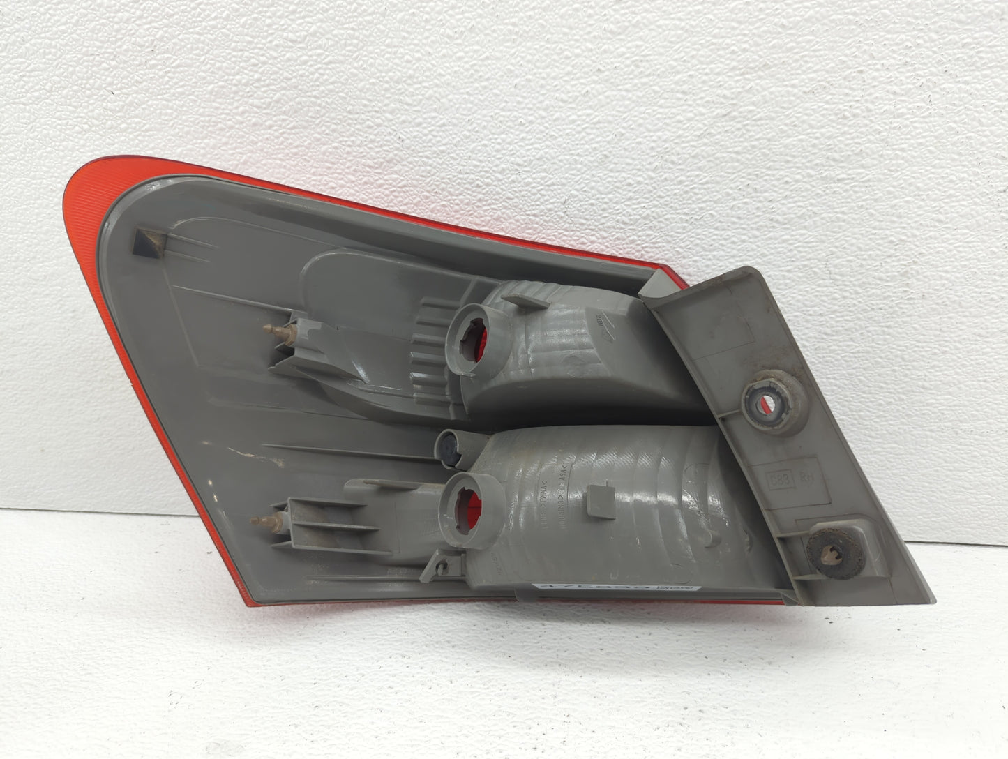 2008-2015 Nissan Rogue Tail Light Assembly Passenger Right OEM P/N:92403-E80 92405-3R510 Fits OEM Used Auto Parts - Oemuseda