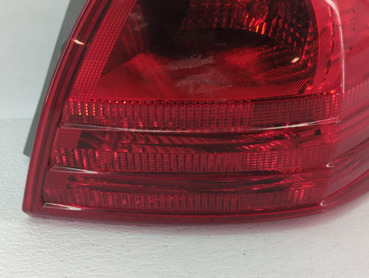 2008-2015 Nissan Rogue Tail Light Assembly Passenger Right OEM Fits Fits 2008 2009 2010 2011 2012 2013 2014 2015 OEM Used Auto Parts