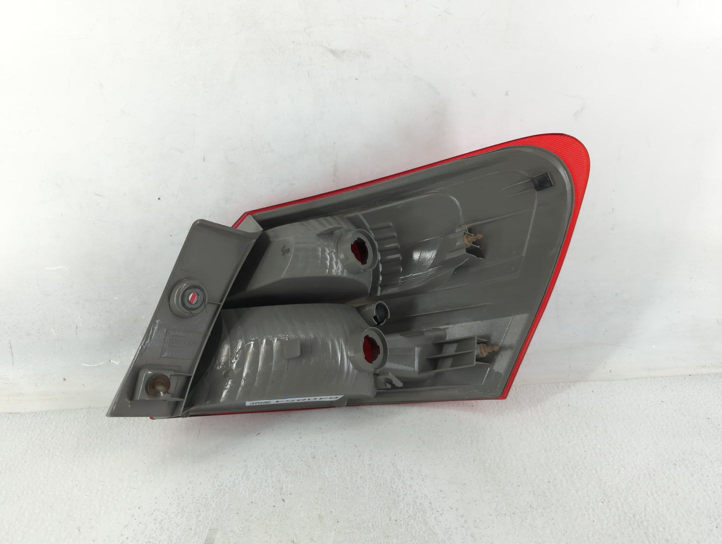 2009-2015 Nissan Rogue Tail Light Assembly Passenger Right OEM Fits Fits 2009 2010 2011 2012 2013 2014 2015 OEM Used Auto Pa