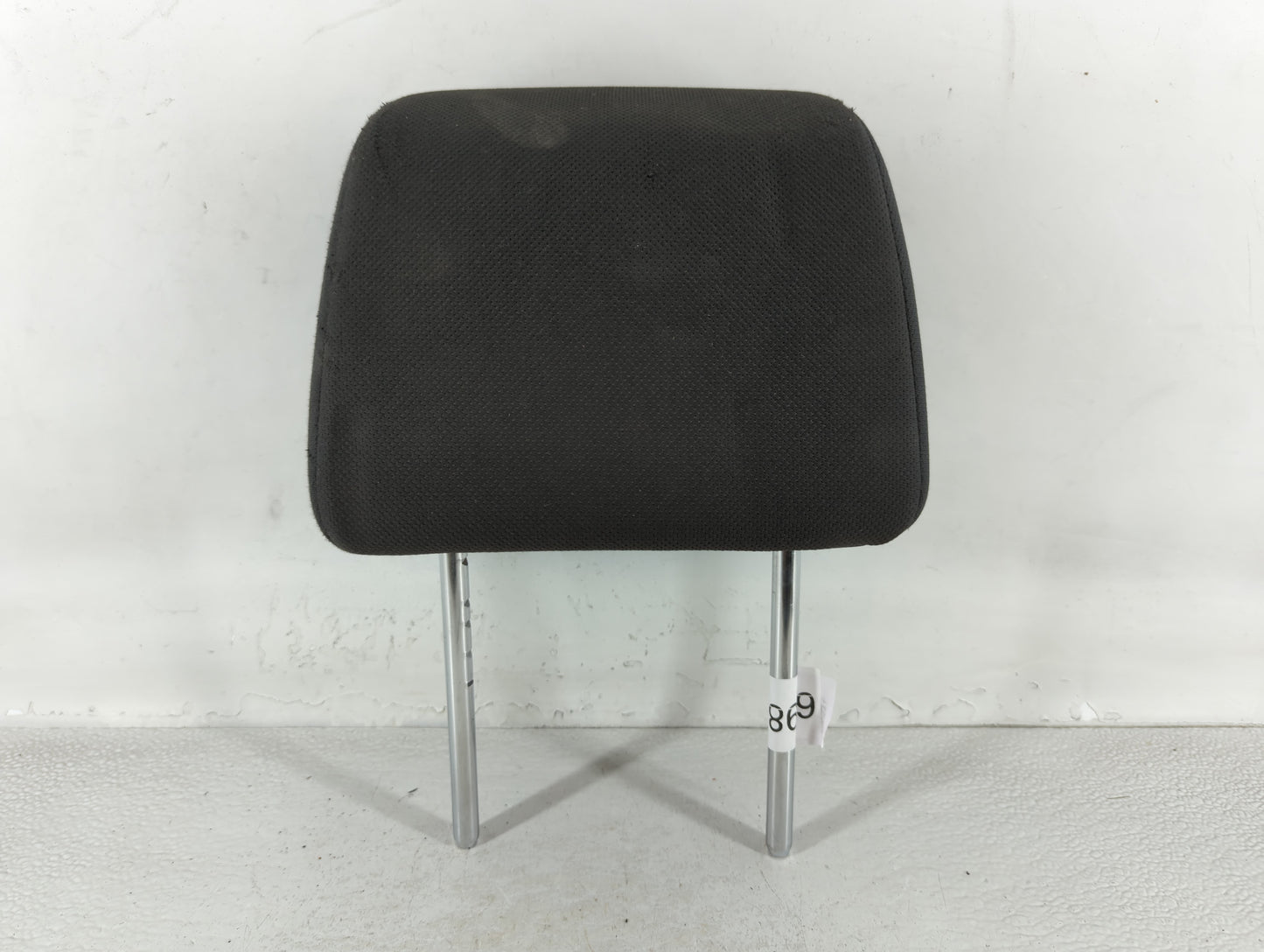 2013 Nissan Rogue Headrest Head Rest Front Driver Passenger Seat Fits OEM Used Auto Parts - Oemusedautoparts1.com
