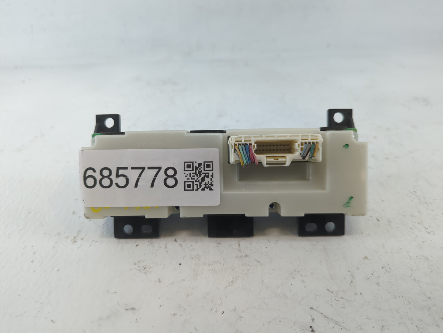 2011-2015 Nissan Rogue Climate Control Module Temperature AC/Heater Replacement Fits Fits 2011 2012 2013 2014 2015 OEM Used