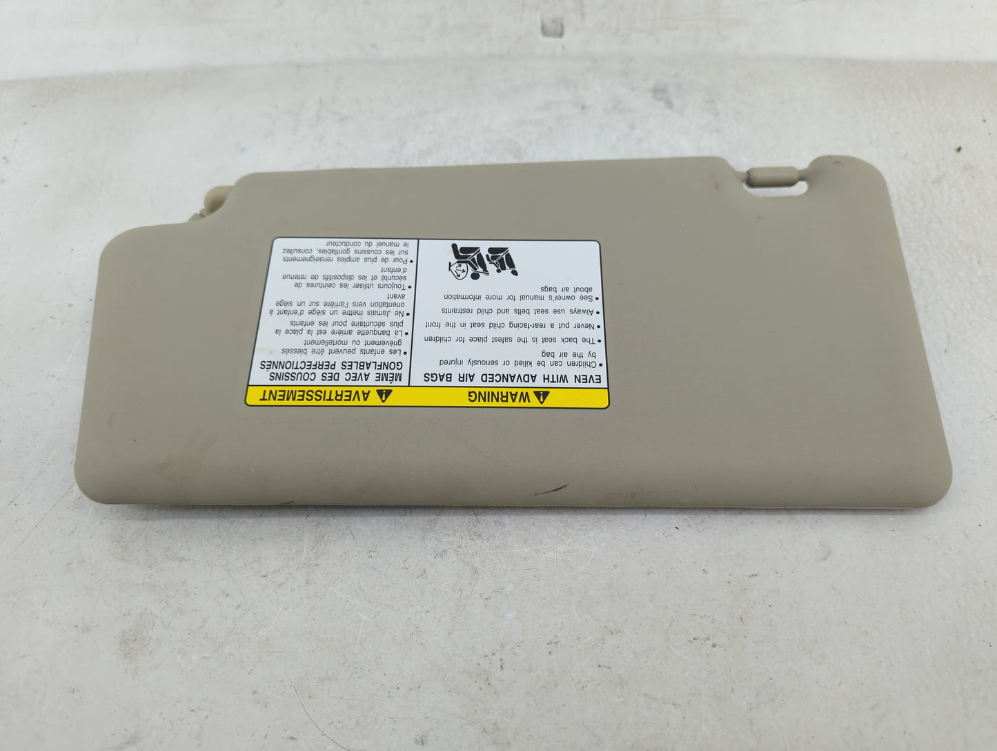 2008-2015 Nissan Rogue Sun Visor Shade Replacement Passenger Right Mirror Fits Fits 2008 2009 2010 2011 2012 2013 2014 2015